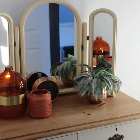 King Charles Family House & Hot Tub *